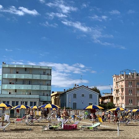 Hotel Acquamarina Viserba Rimini Zewnętrze zdjęcie
