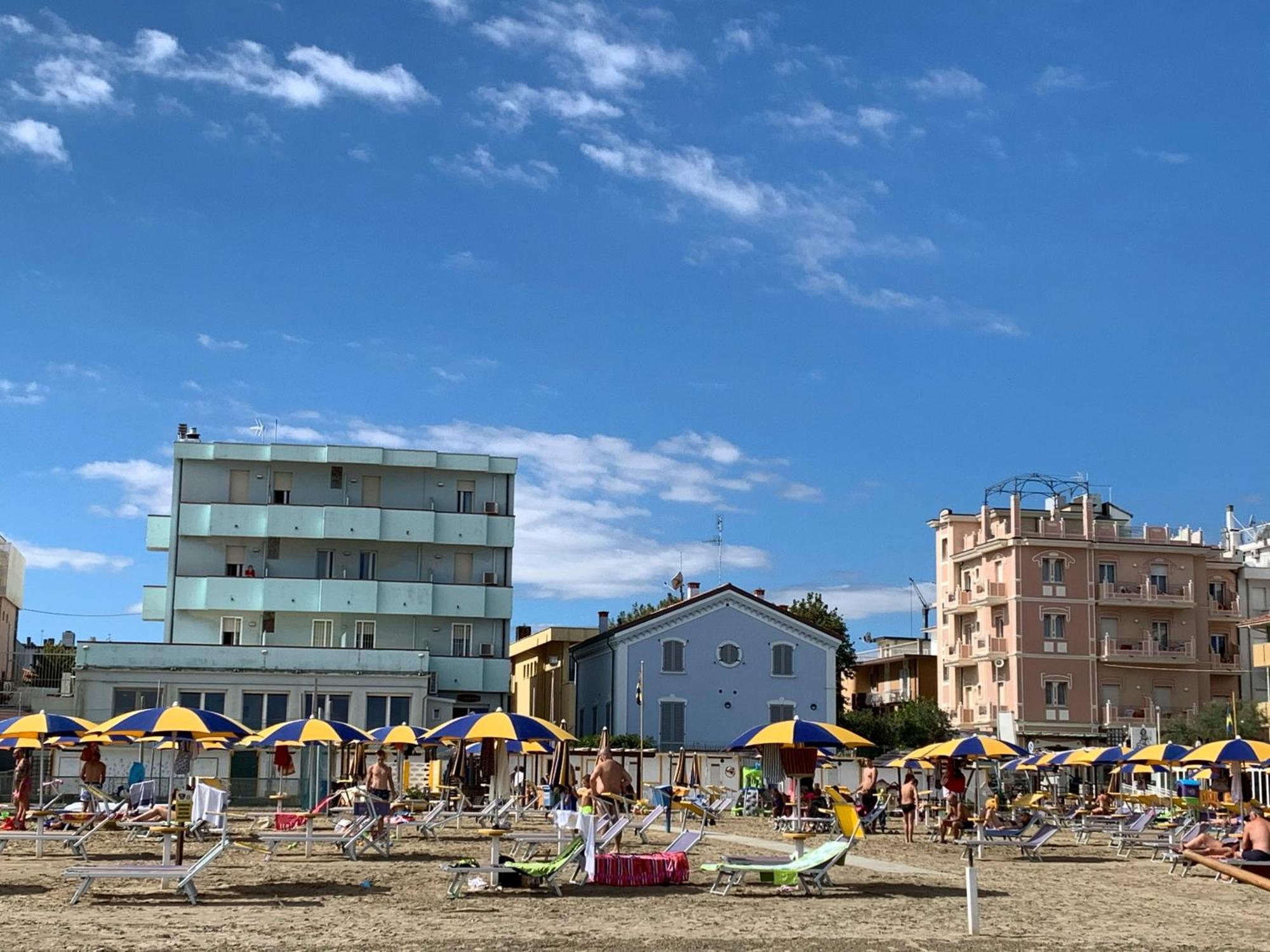 Hotel Acquamarina Viserba Rimini Zewnętrze zdjęcie