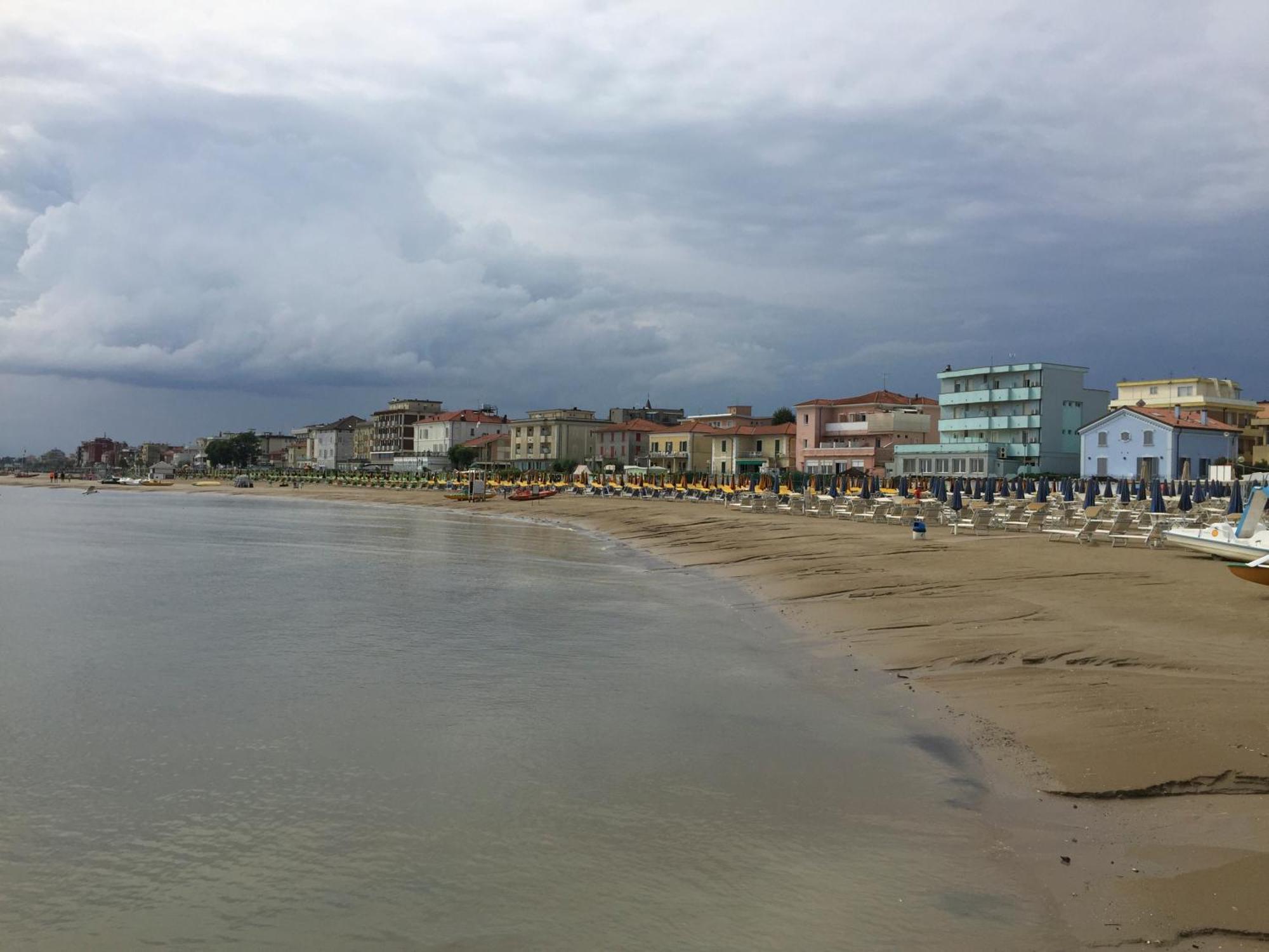 Hotel Acquamarina Viserba Rimini Zewnętrze zdjęcie